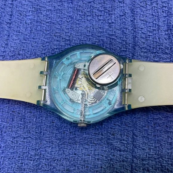 Swatch Color The Sky Watch - Picture 7 of 15